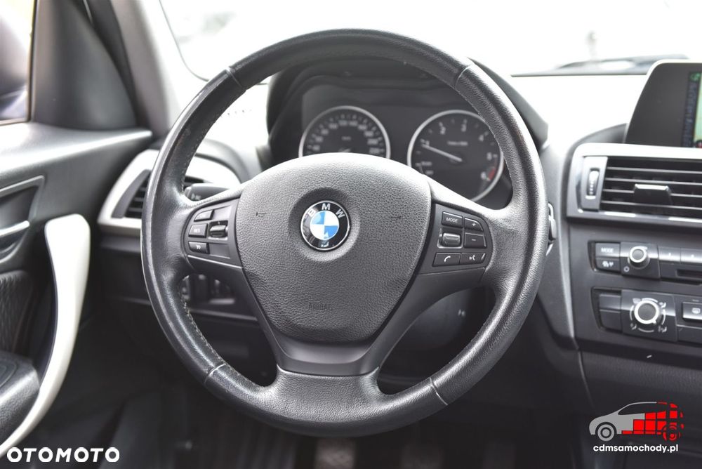 BMW Seria 1 116d - 19