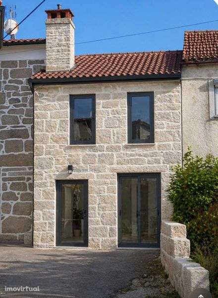 Pequena casa em Viseu/Silgueiros para restaurar - Grande imagem: 3/6