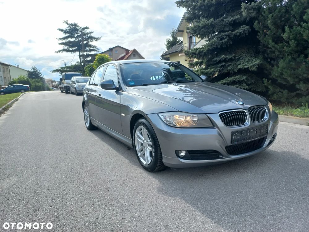 BMW Seria 3 318i Edition Exclusive - 5