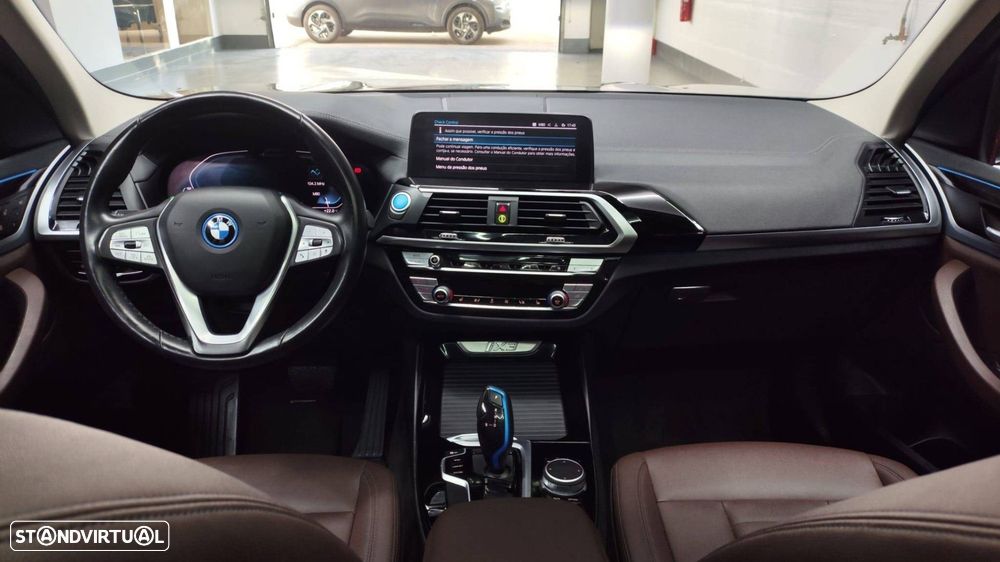 BMW iX3 Inspiring - 8