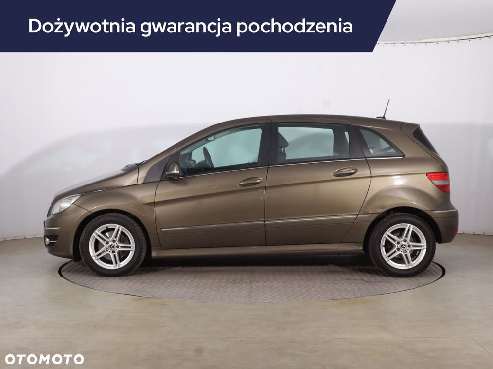 Mercedes-Benz B-Class 2011 photo 3