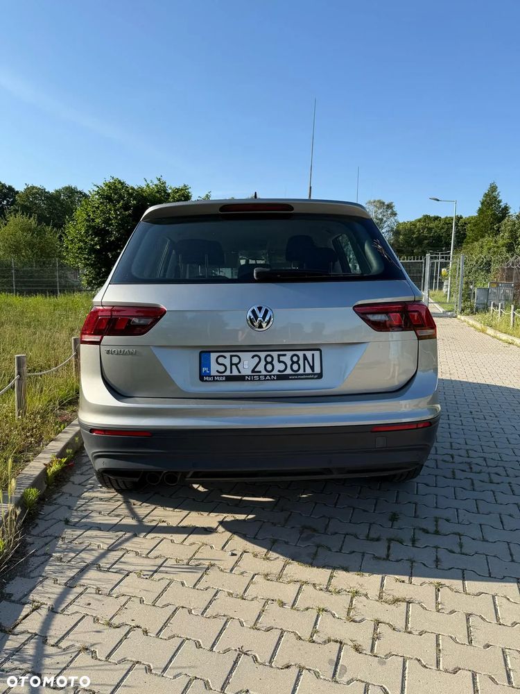 Volkswagen Tiguan - 4