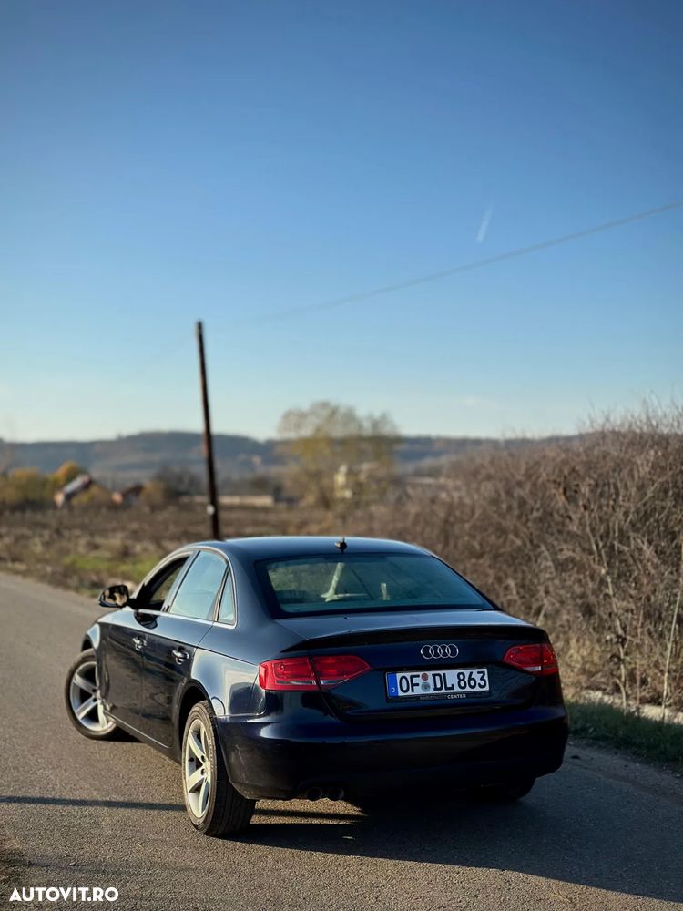 Audi A4 Avant 2.0 TDI DPF Ambiente - 4