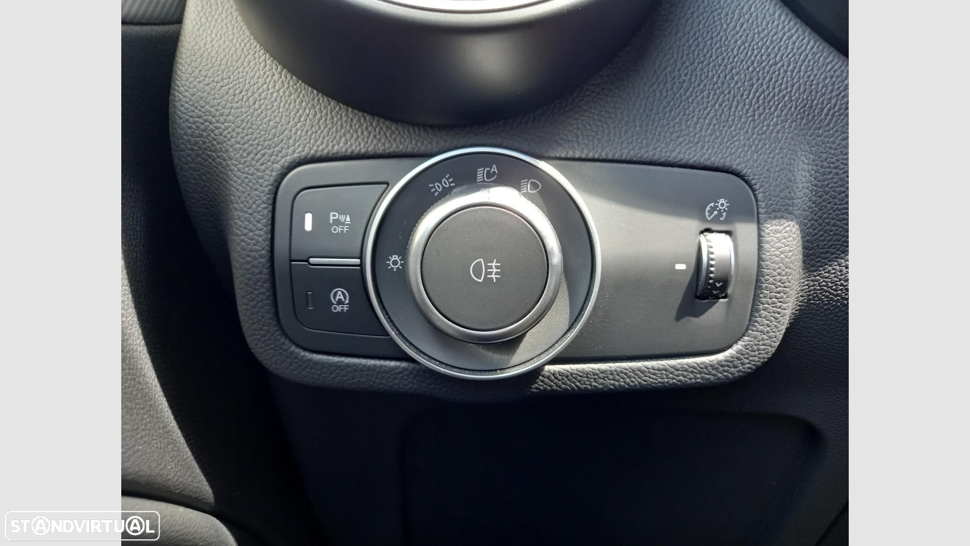 Alfa Romeo Stelvio 2.2 D Sprint Q4 AT8 - 26