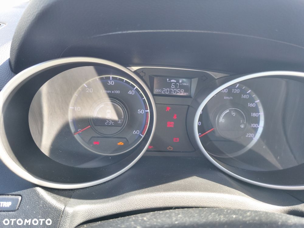 Hyundai ix35 - 8