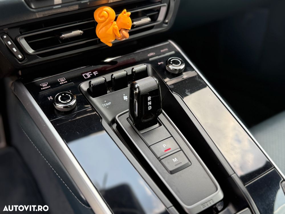 Porsche 911 Carrera 4S PDK - 10