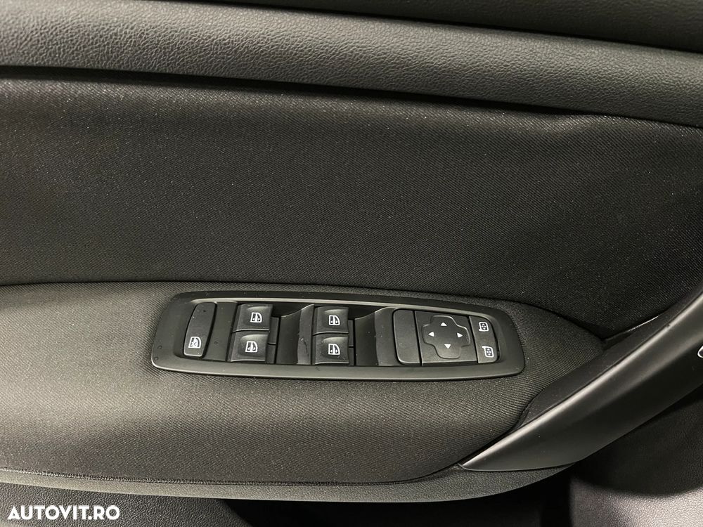 Renault Megane Blue dCi 116 Life - 18