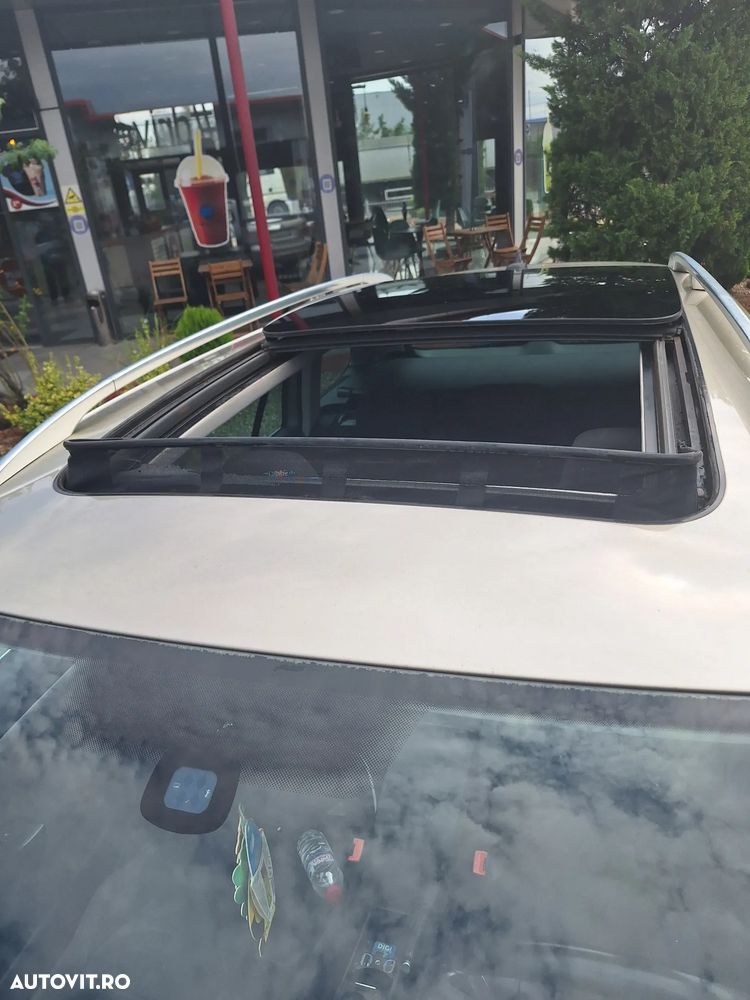 Volkswagen Golf 2.0 TDI Highline DSG - 13
