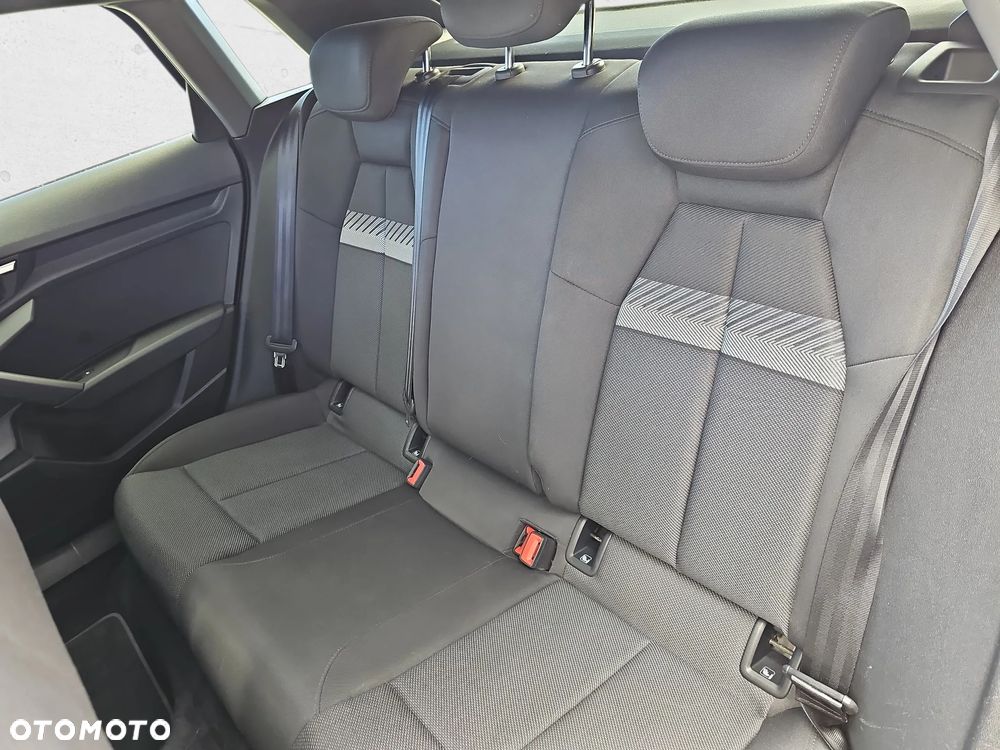 Audi A3 Sportback 35 TFSI mHEV S tronic - 22
