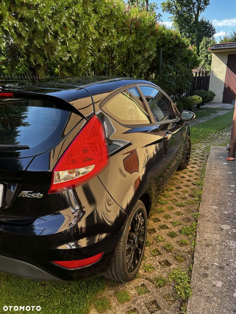 Ford Fiesta - 1