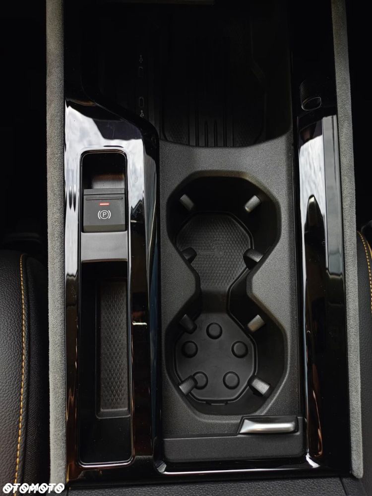 Skoda Superb 1.5 TSI mHEV Selection DSG - 24