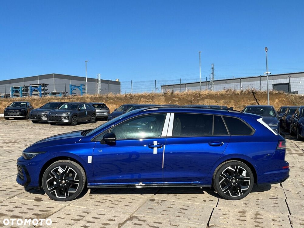 Volkswagen Golf 1.5 eTSI mHEV R-Line Plus DSG - 5