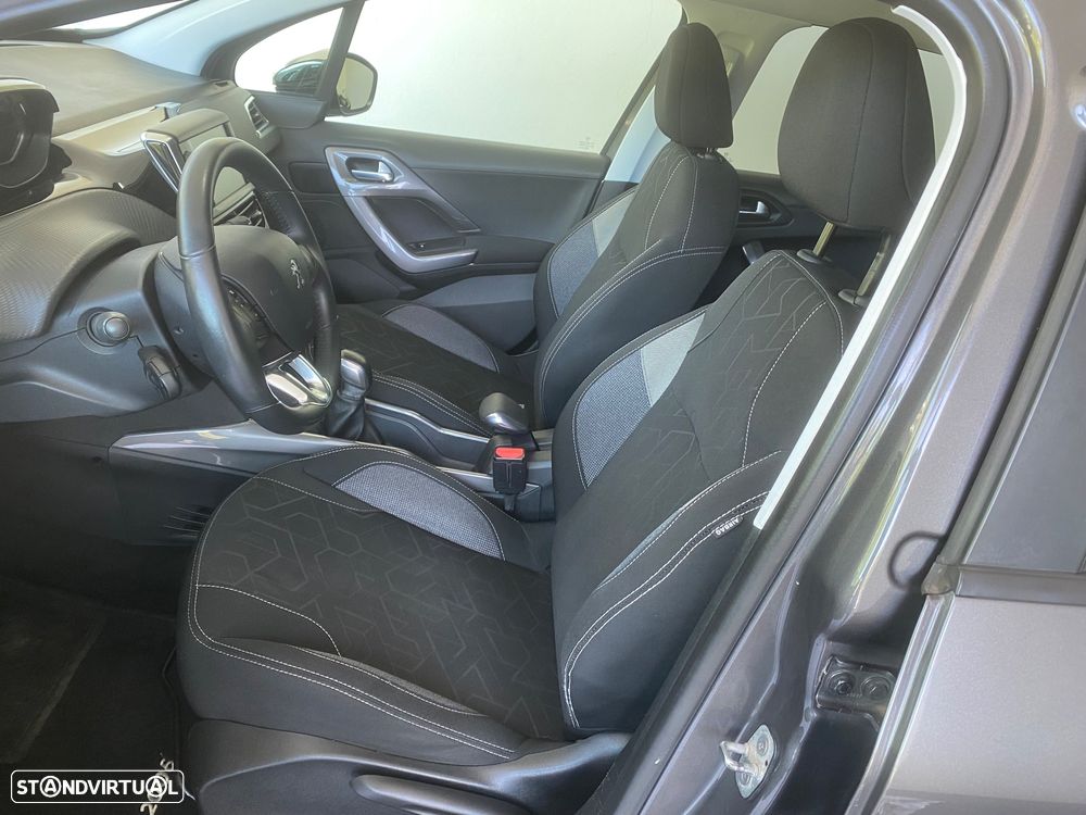 Peugeot 2008 1.6 BlueHDi Style - 8