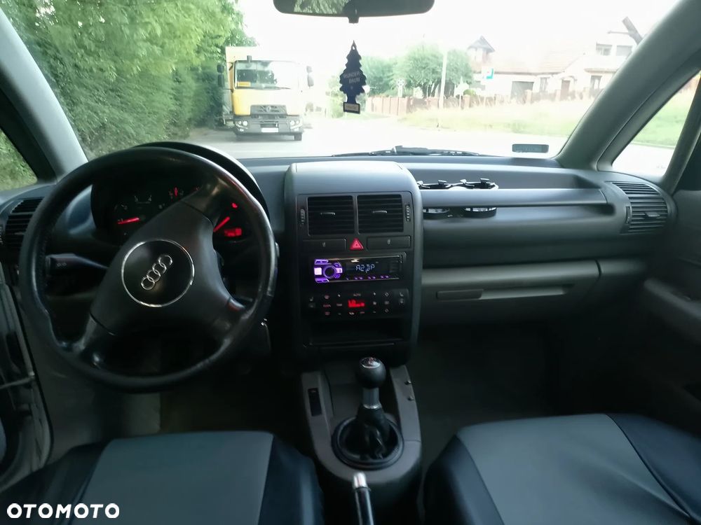 Audi A2 1.4 - 7