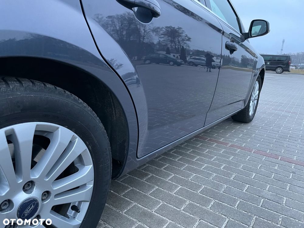 Ford Mondeo SW 2.0 TDCi Business Edition - 15