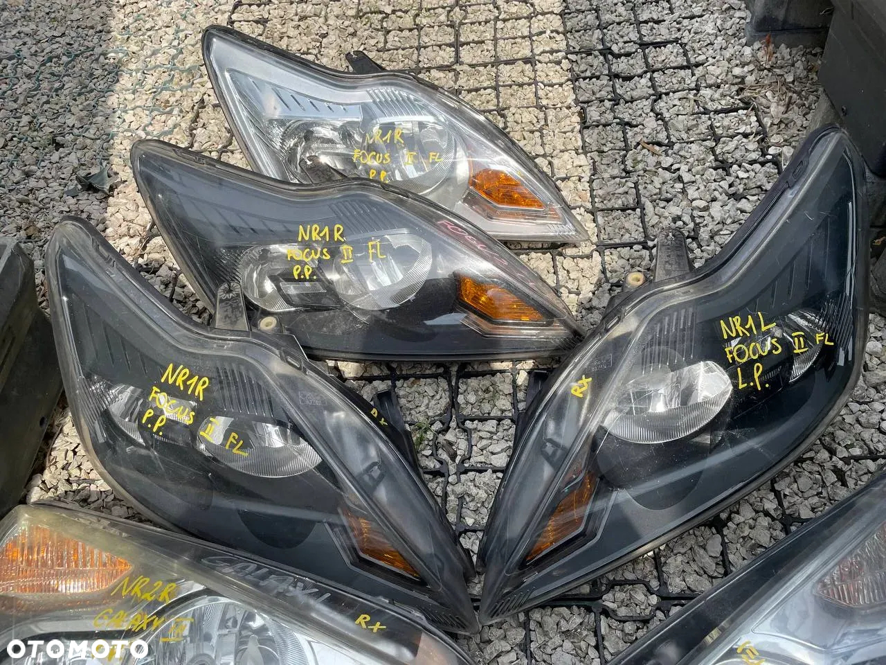 REFLEKTORY LEWE PRAWE FORD HALOGENY MIGACZE - 2
