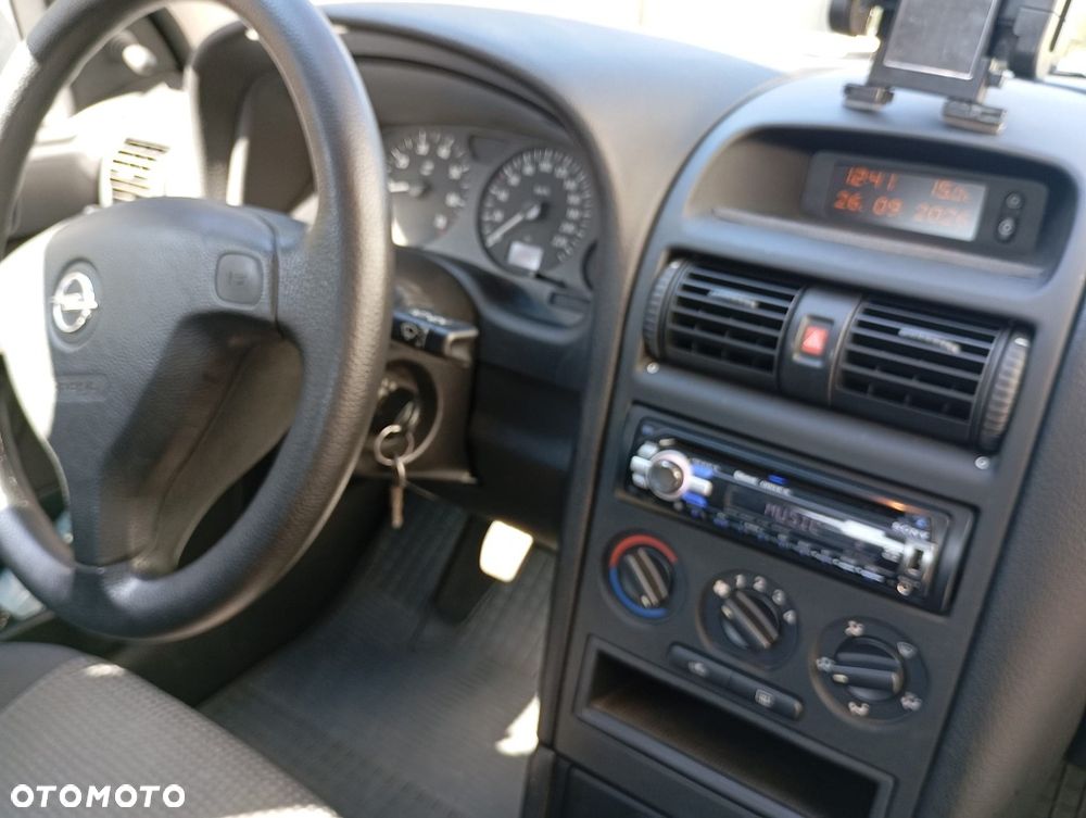 Opel Astra - 5