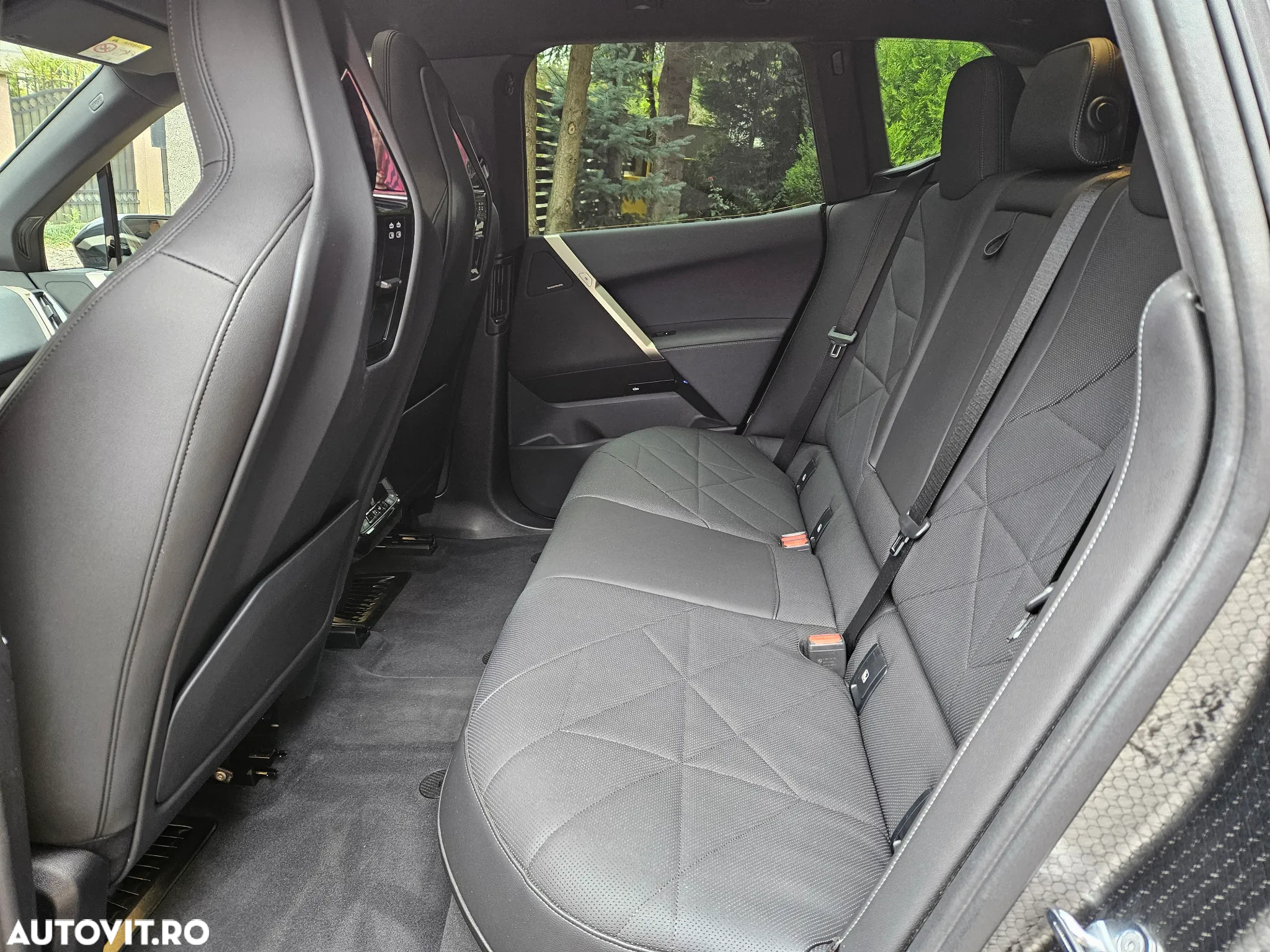 BMW iX xDrive40 - 8