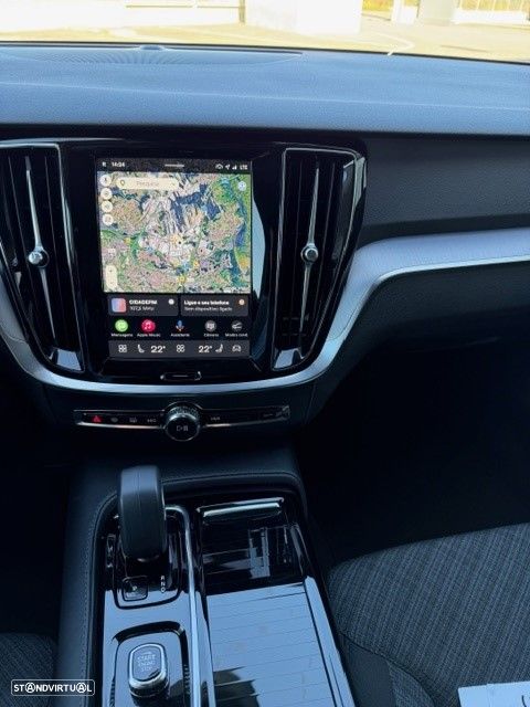 Volvo V60 2.0 T6 AWD TE Core - 15
