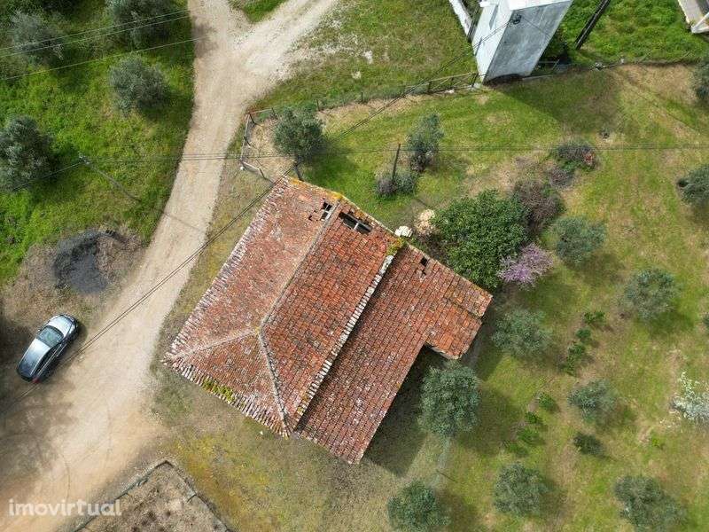 Moradia T2+1 próximo de Tomar e Castelo de Bode - Grande imagem: 2/7