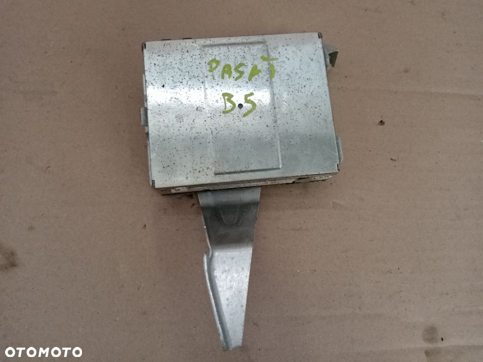 Moduł sterownik tuner nawigacji VW Passat B5 FL 7612001333 3B0919894 - 1