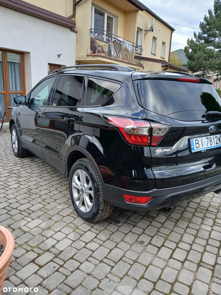 Ford Kuga 2.0 TDCi AWD Titanium - 4