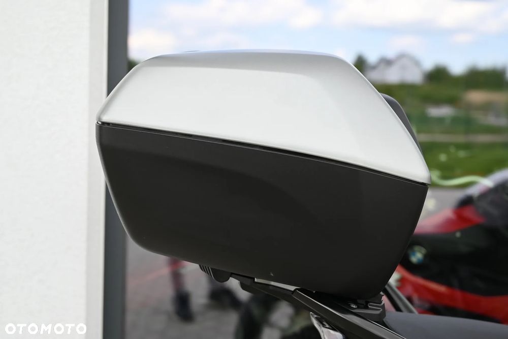 BMW R - 27