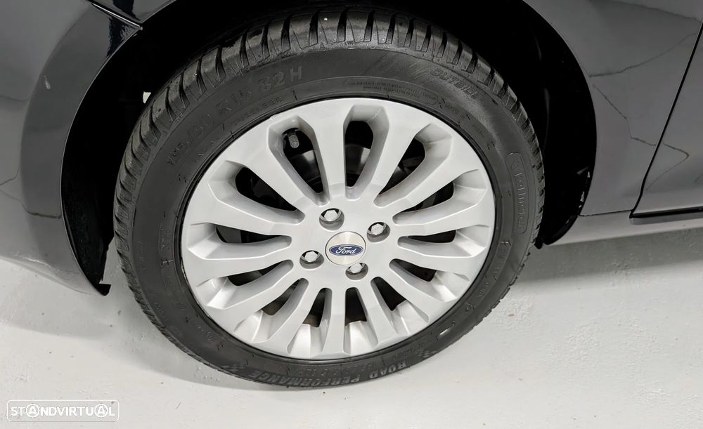 Ford KA 1.2 Titanium - 4