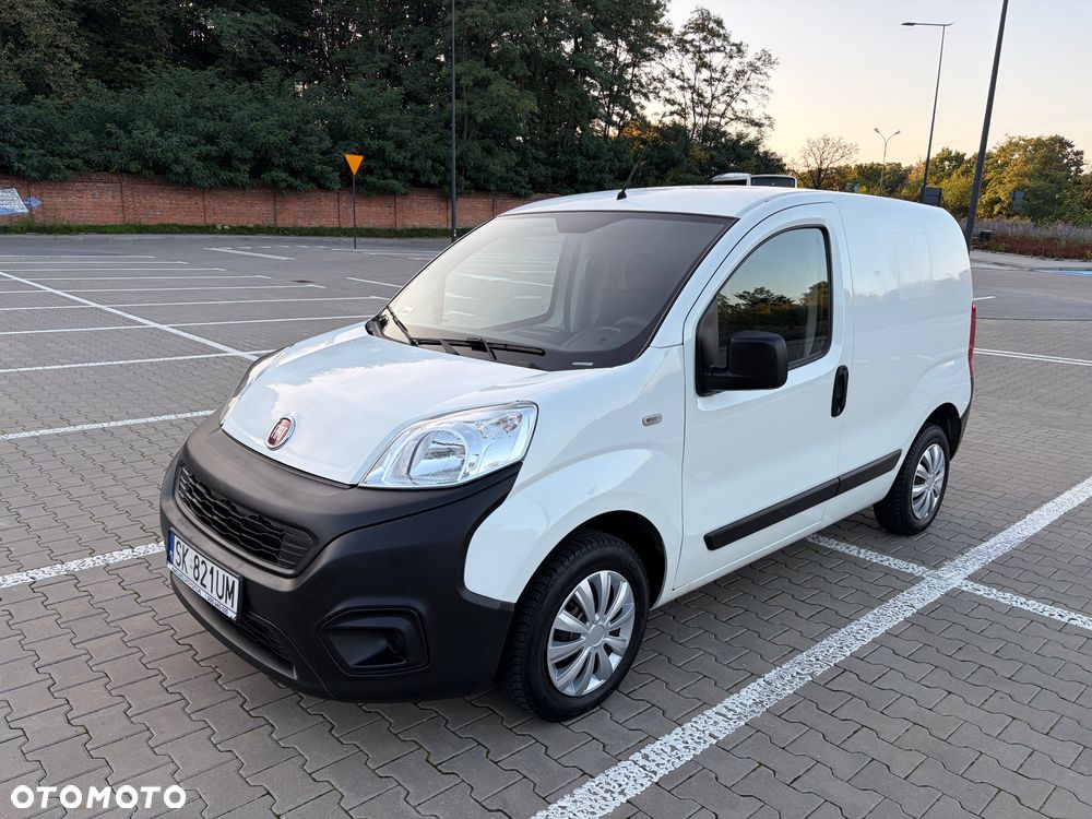 Fiat Fiorino Kombi 8V Base