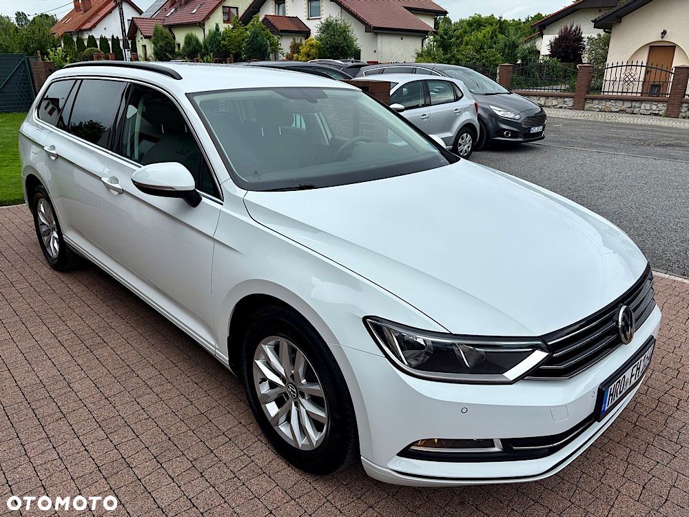Volkswagen Passat 2.0 TDI BMT Highline - 22