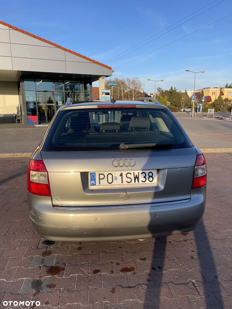 Audi A4 Avant 1.9 TDI - 11