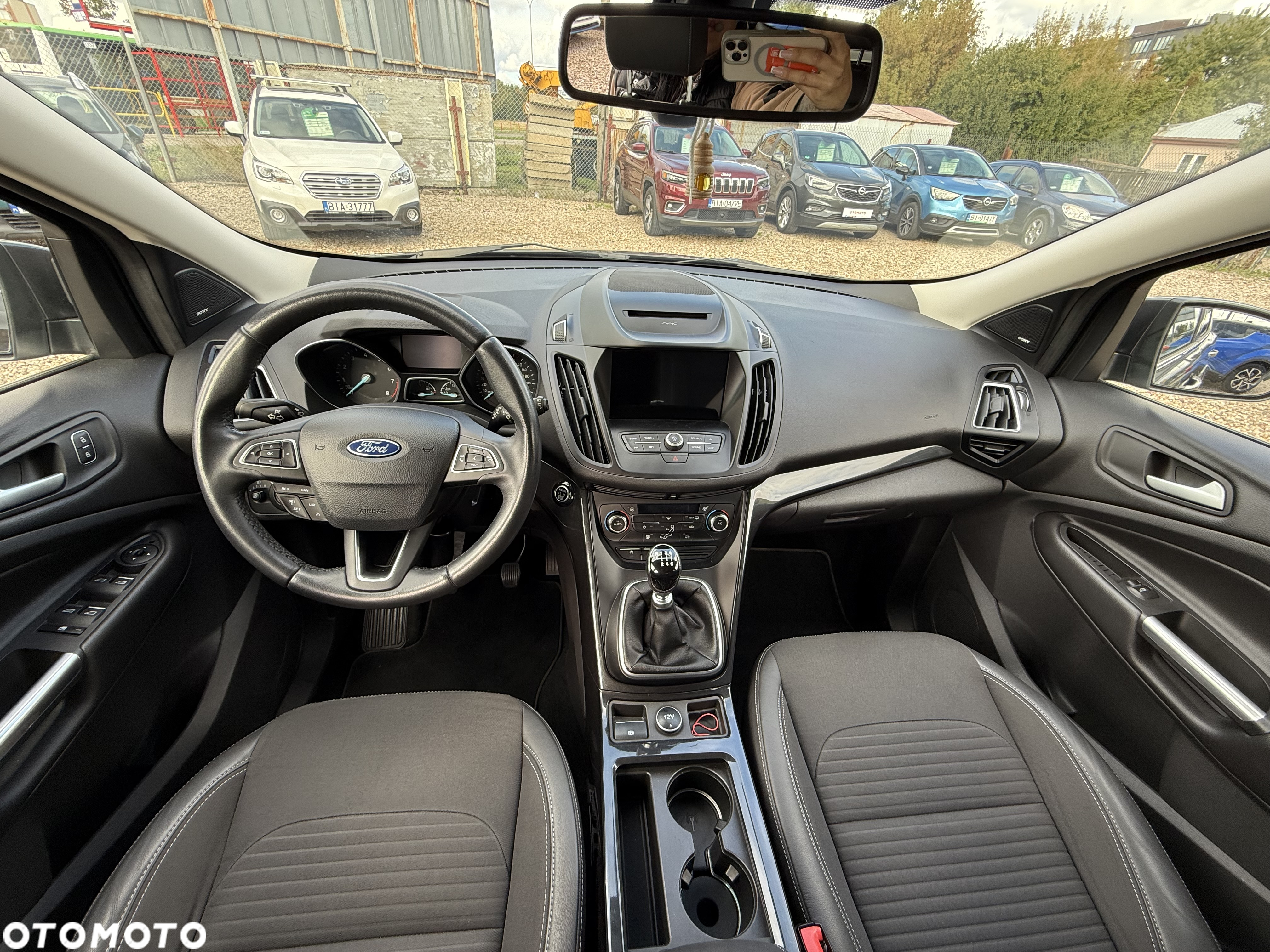 Ford Kuga 1.5 EcoBoost 2x4 SYNC - 10