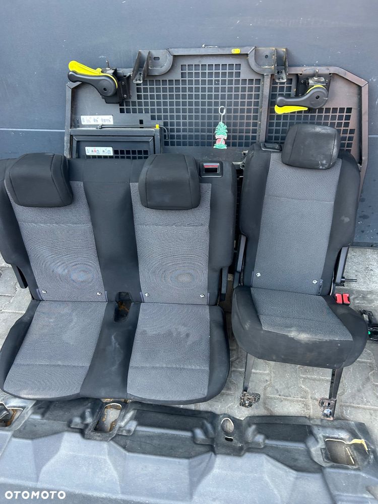 Toyota Proace City fotel fotele kanapa zabudowa kratka Berlingo IV Partner IV Rifter Combo C Doblo III Dubel kabina - 6