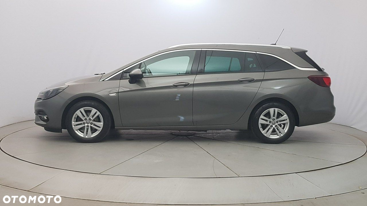 Opel Astra - 4