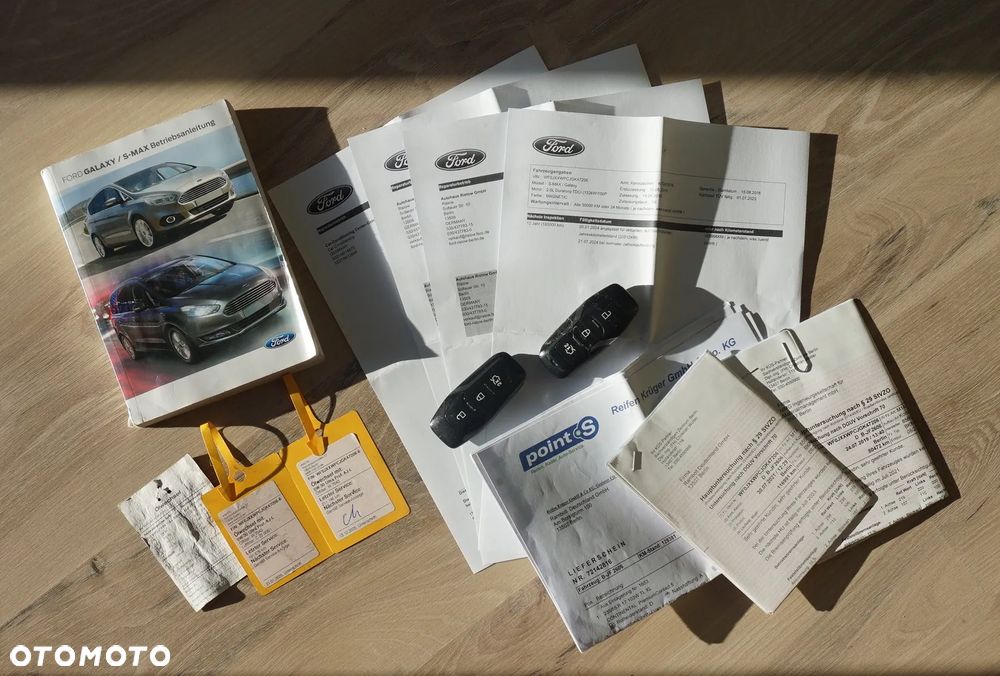 Ford S-Max 2.0 TDCi Titanium PowerShift - 32