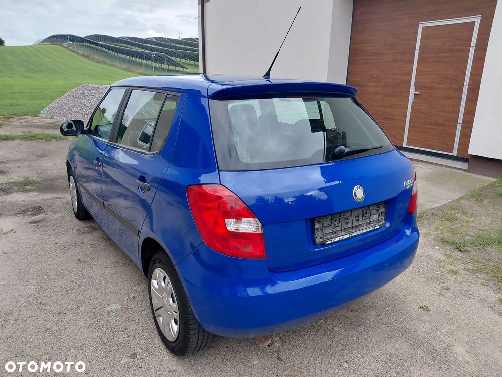 Skoda Fabia 1.2 HTP Ambiente - 29