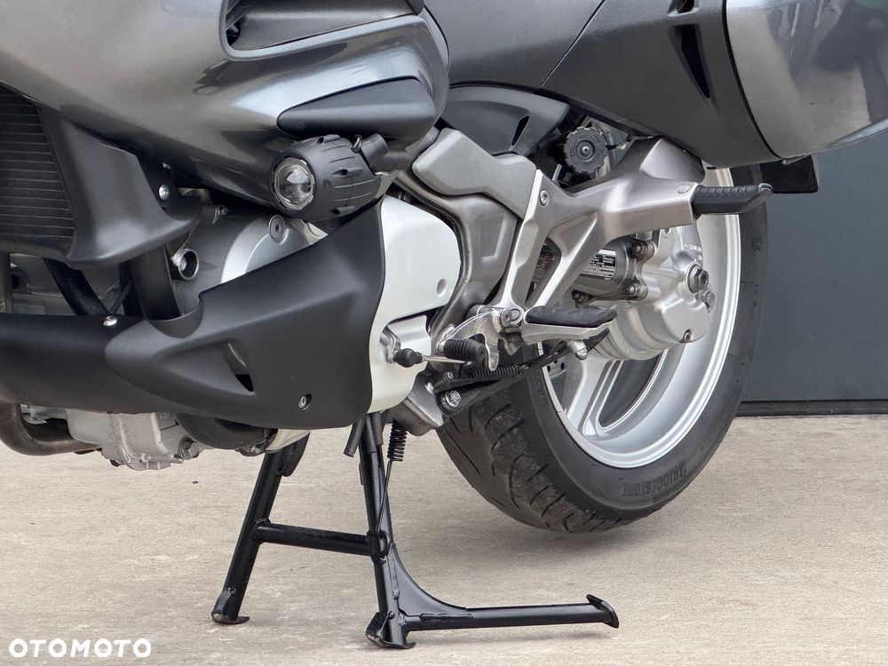 Honda Deauville - 24