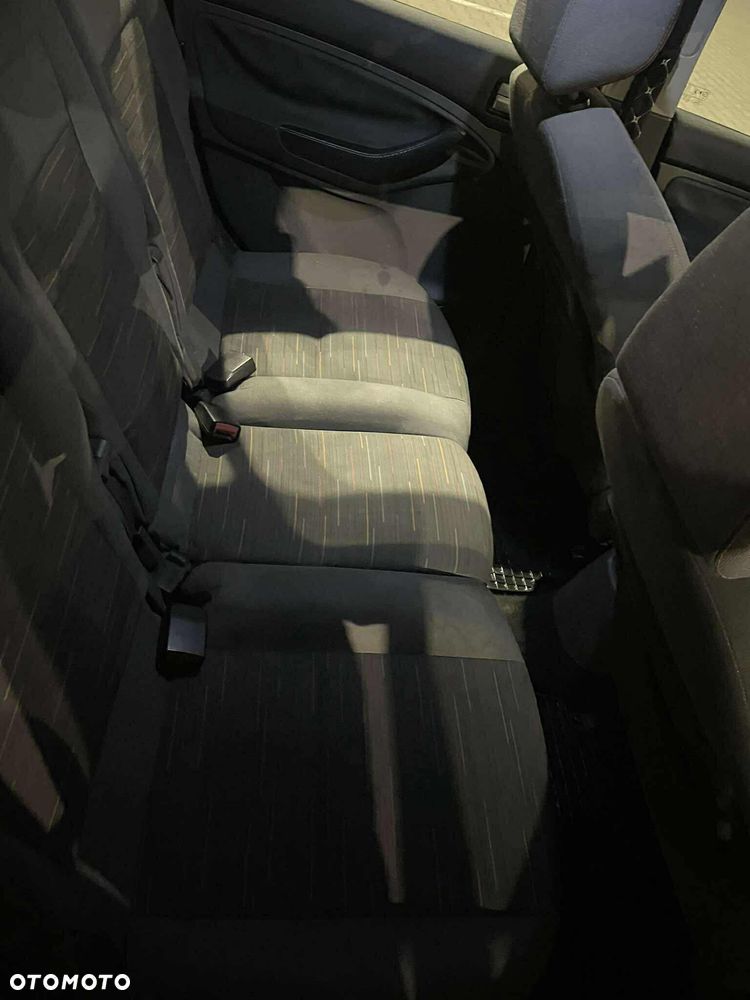 Ford C-MAX 1.6 Ambiente - 5
