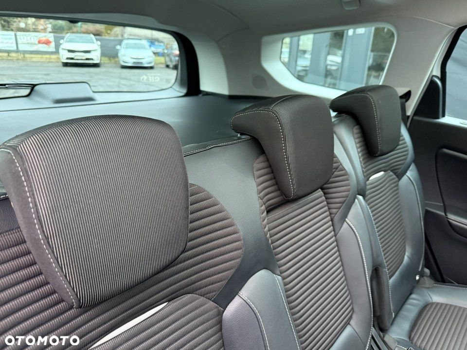 Renault Grand Scenic Energy TCe 130 S&S Bose Edition - 34