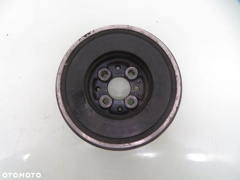 KOŁO PASOWE SKODA OCTAVIA I 1.9 TDI 038105243C - 1