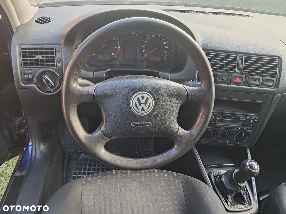 Volkswagen Golf 1.4 Q - 7