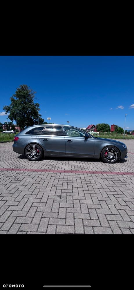 Audi A4 Avant - 4