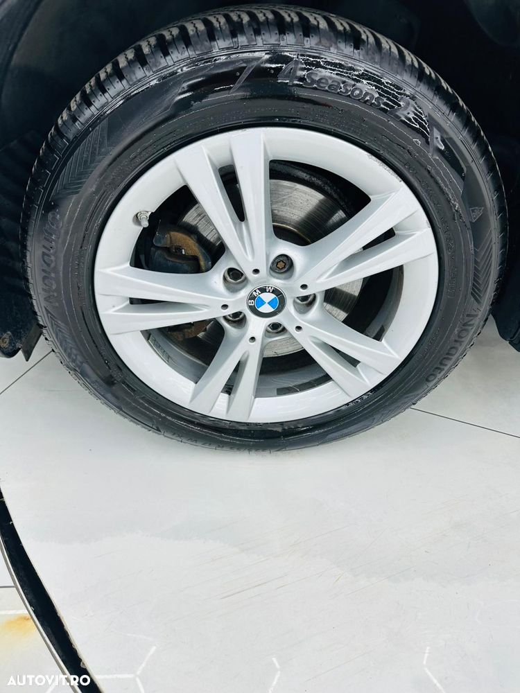 BMW X1 xDrive18d xLine - 10
