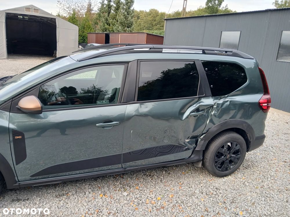 Dacia Jogger 1.0 TCe Extreme 7os - 11