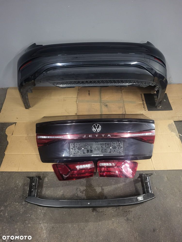 Volkswagen jetta 2025rok klapa tyl - 1