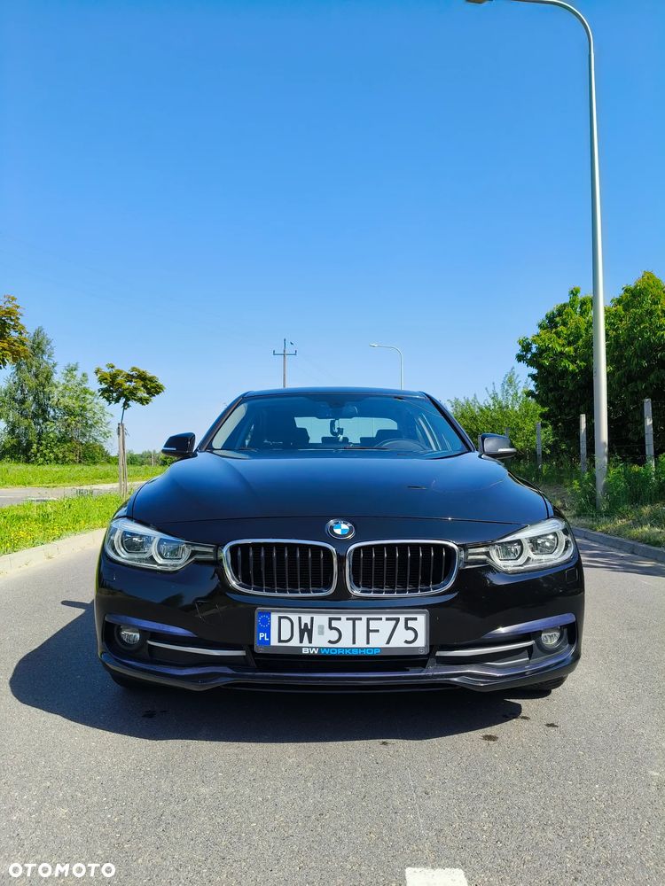 BMW Seria 3 318d - 3