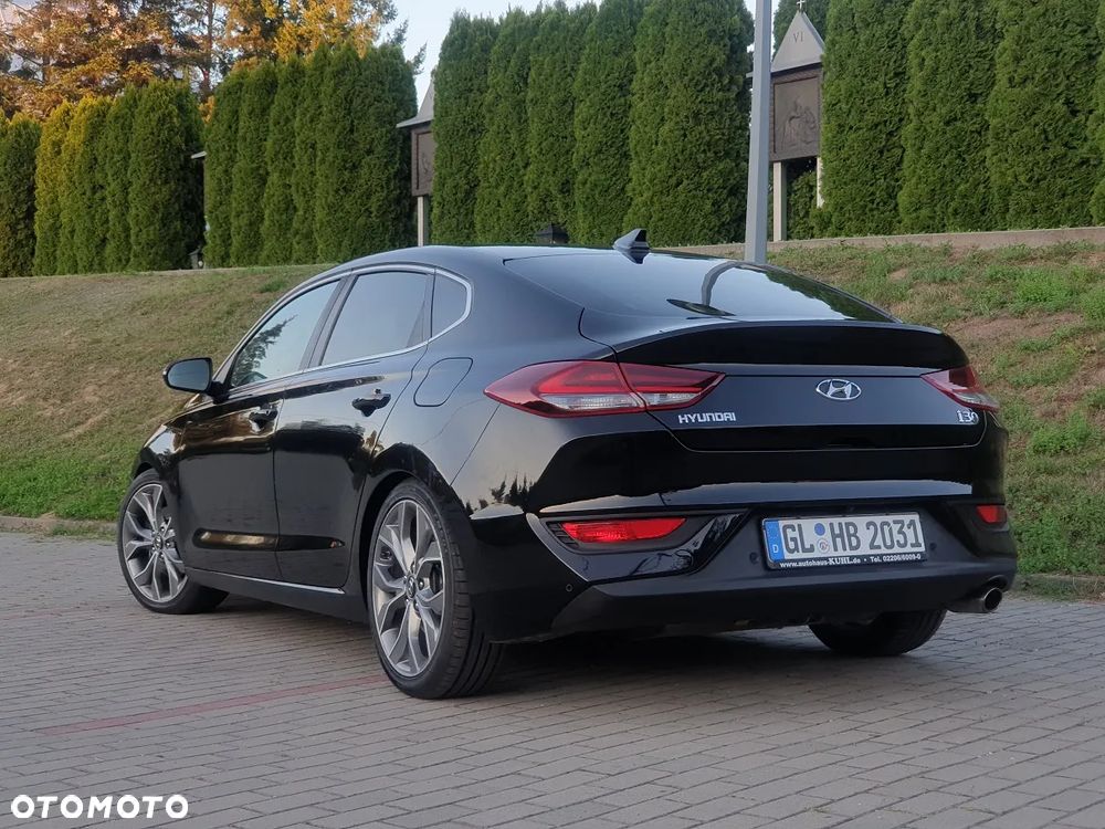 Hyundai i30 1.4 T-GDI Premiere Style - 8