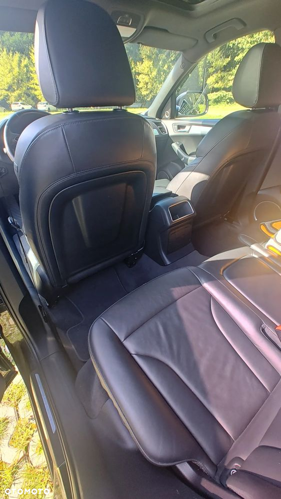 Audi Q5 3.2 FSI Quattro S tronic - 9