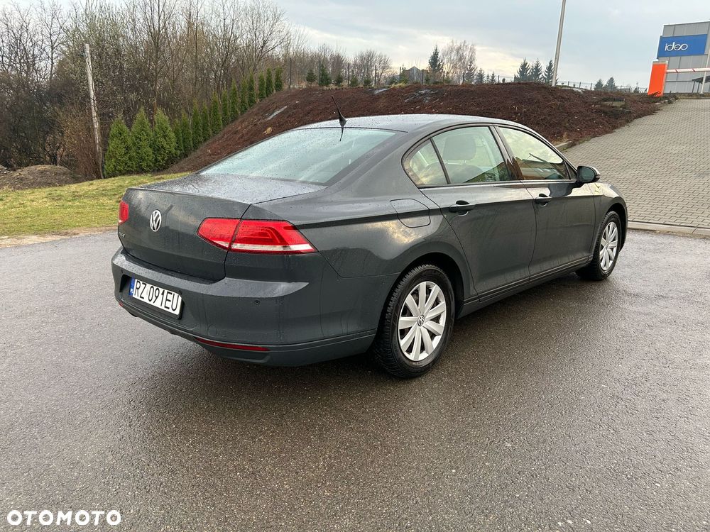 Volkswagen Passat 1.4 TSI ACT (BlueMotion Technology) Comfortline - 4