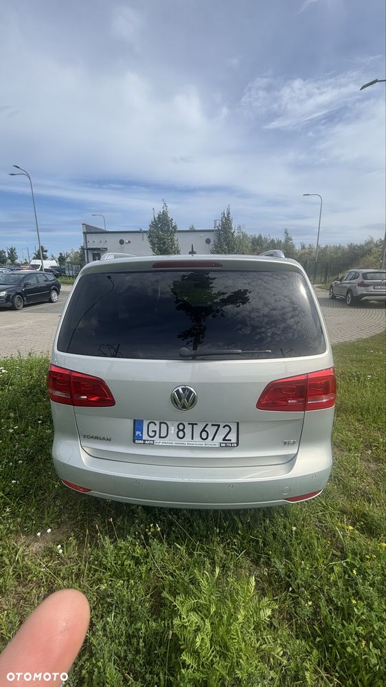 Volkswagen Touran - 3